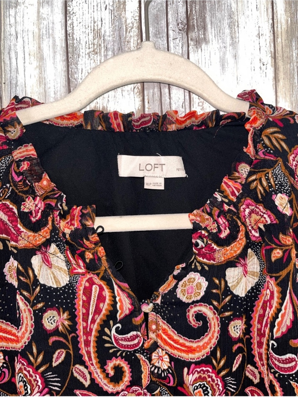 LOFT Petite Paisley Floral Ruffle Blouse Black Orange Pink XLP - Picture 5 of 6